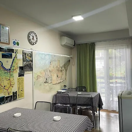 Privatan Smestaj Velic *